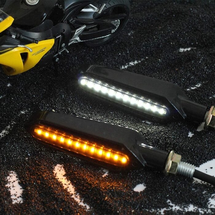 Set 2 lampi Semnalizare Moto SECVENTIALA, cu LED-uri Samsung, cu 2 functii, pozitie si semnalizare, 12V - imagine 3