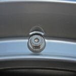 Set 4 Valve Ascunse cromate, cu dispozitiv de umflare - imagine 3